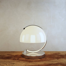 Load image into Gallery viewer, Nostal Table Lamp
