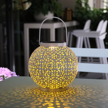 Load image into Gallery viewer, Onir Outdoor Garden Lamp
