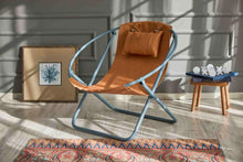 Carregar imagem no visualizador da galeria, Faux Leather Folding Chair Metal Frame Orange
