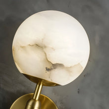 Carregar imagem no visualizador da galeria, Orbis Alabaster Wall Lamp
