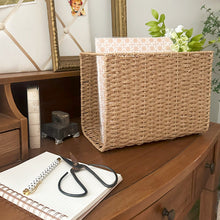 Carregar imagem no visualizador da galeria, Woven Hanging File Basket
