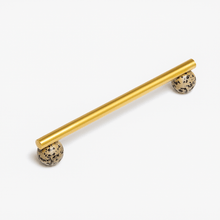 Load image into Gallery viewer, Parasa Marble Pull Bar
