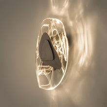 Load image into Gallery viewer, Petra Wall Lamp
