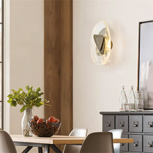 Load image into Gallery viewer, Petra Wall Lamp
