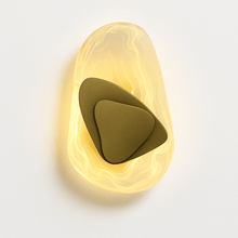 Load image into Gallery viewer, Petra Wall Lamp
