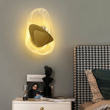 Load image into Gallery viewer, Petra Wall Lamp
