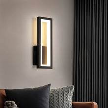 Cargar imagen en el visor de la galería, Plaisio Wall Lamp
