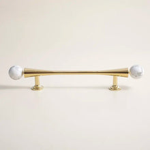 Load image into Gallery viewer, Poma Crystal Knob &amp; Pull Bar
