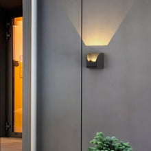 Load image into Gallery viewer, Proculus Outdoor Wall Lamp
