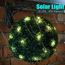Carregar imagem no visualizador da galeria, Artificial Topiary Grass Ball with Solar Lights, includes hook
