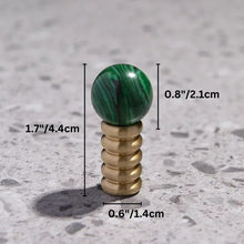Load image into Gallery viewer, Qiu Crystal Knob
