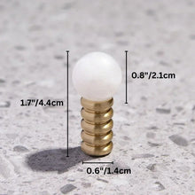 Load image into Gallery viewer, Qiu Crystal Knob
