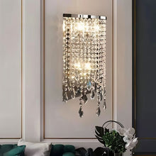 Carregar imagem no visualizador da galeria, Rexana Crystal Wall Lamp
