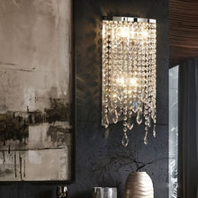 Carregar imagem no visualizador da galeria, Rexana Crystal Wall Lamp
