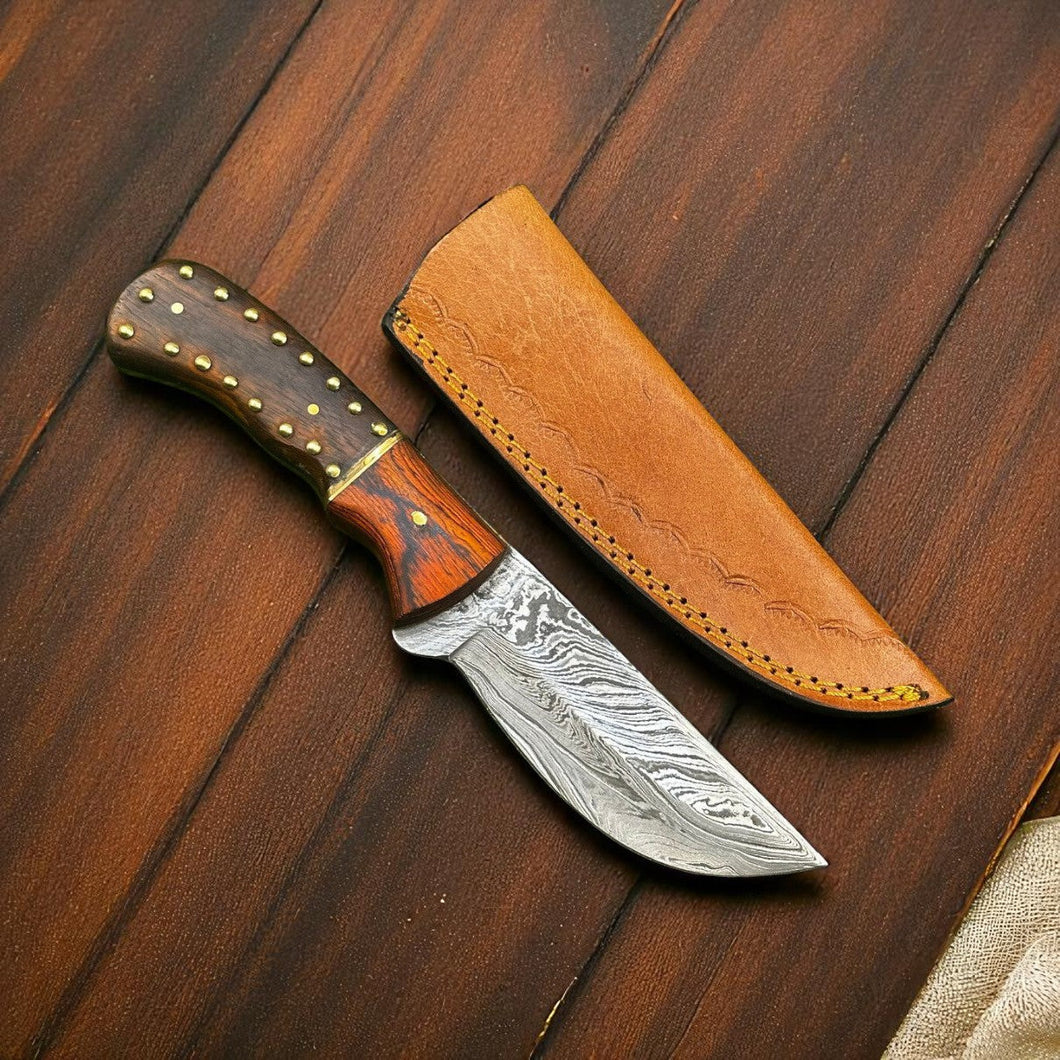 Handmade Damascus Steel Hunting Knife – 7.25