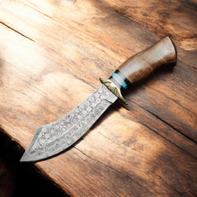 Cargar imagen en el visor de la galería, Custom Handmade Damascus Bowie Knife with Rosewood Handle
