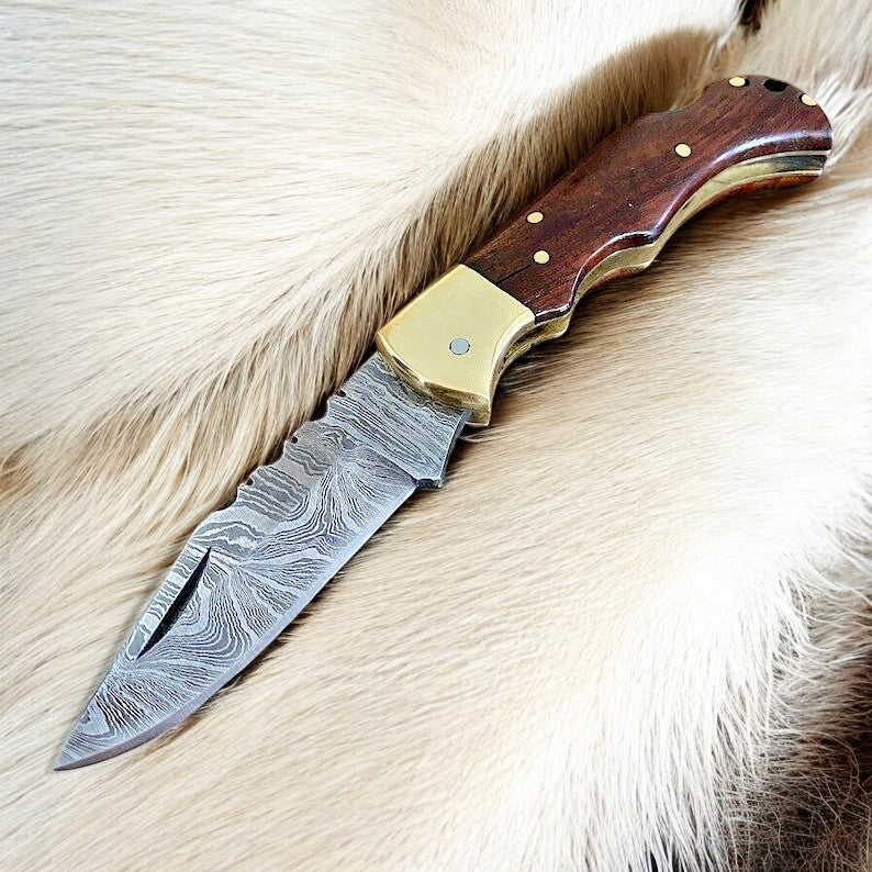 Custom Handmade Damascus Steel Pocket Knife with Rosewood Handle