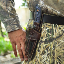 Load image into Gallery viewer, Custom Handmade Damascus Hunting Knife – 9&quot; with Micarta Handle
