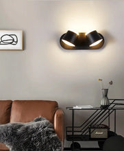 Load image into Gallery viewer, Sawar Wall Lamp
