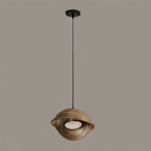 Cargar imagen en el visor de la galería, Seashell Pendant Light
