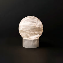 Carregar imagem no visualizador da galeria, Shumu Alabaster Table Lamp
