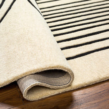 Carregar imagem no visualizador da galeria, Fuat Cream Area Rug
