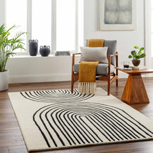 Carregar imagem no visualizador da galeria, Fuat Cream Area Rug
