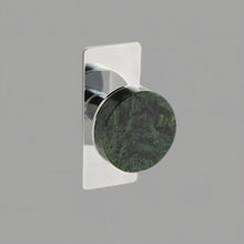 Carregar imagem no visualizador da galeria, Skami Marble Knob
