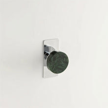 Carregar imagem no visualizador da galeria, Skami Marble Knob
