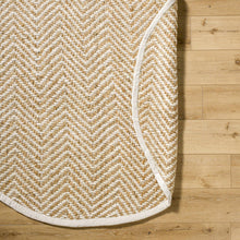 Carregar imagem no visualizador da galeria, Aren Area Rug - Clearance
