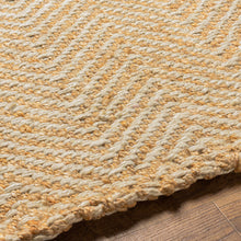 Carregar imagem no visualizador da galeria, Aren Area Rug - Clearance
