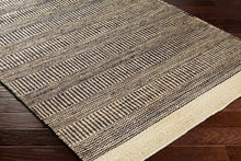 Carregar imagem no visualizador da galeria, Black Elle Area Rug - Clearance
