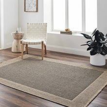 Carregar imagem no visualizador da galeria, Giles Indoor &amp; Outdoor Rug
