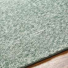 Carregar imagem no visualizador da galeria, Alyra Green Solid Area Rug
