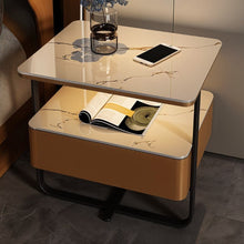 Carregar imagem no visualizador da galeria, Sofia Side Table
