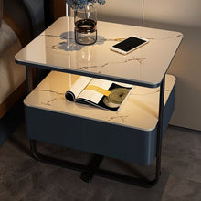 Carregar imagem no visualizador da galeria, Sofia Side Table
