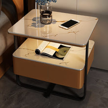 Carregar imagem no visualizador da galeria, Sofia Side Table
