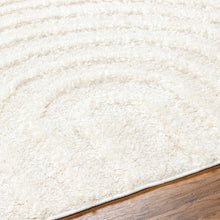 Carregar imagem no visualizador da galeria, Arnel Cream Area Rug
