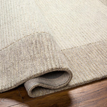 Carregar imagem no visualizador da galeria, Amadi Wool Area Rug
