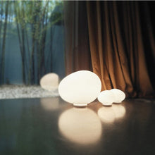 Load image into Gallery viewer, Stellare Outdoor Floor Lamp
