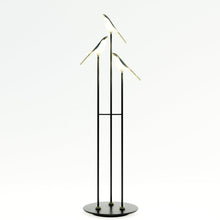 Cargar imagen en el visor de la galería, Swallow Floor Lamp
