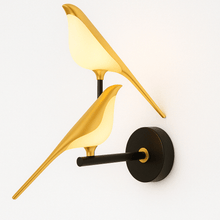 Load image into Gallery viewer, Swallow Wall Lamp
