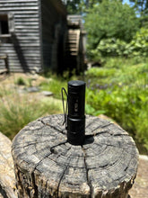 Load image into Gallery viewer, E10-GEN4 1,200 Lumen Magnetic Tail Cap EDC Flashlight
