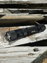 Load image into Gallery viewer, E9R GEN4 - 2,550 Lumen Tactical EDC Flashlight
