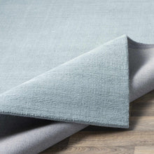 Carregar imagem no visualizador da galeria, Brockton Solid Dusty Sage Wool Rug
