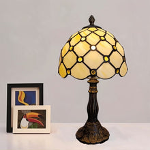 Cargar imagen en el visor de la galería, Tiffany Table Lamp
