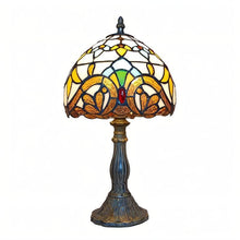 Cargar imagen en el visor de la galería, Tiffany Table Lamp
