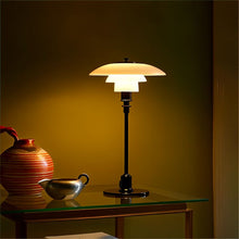 Load image into Gallery viewer, Triana Table Lamp
