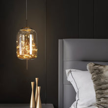 Cargar imagen en el visor de la galería, Twirl Pendant Light
