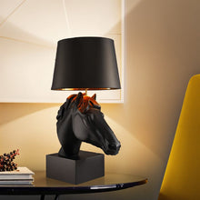 Carregar imagem no visualizador da galeria, Uma Table Lamp
